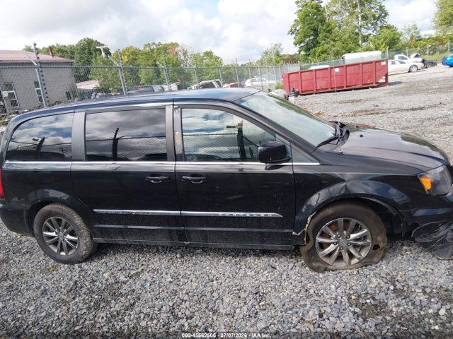 Продажа на аукционе авто 2015 Chrysler Town & Country S, vin: 2C4RC1HG4FR529486, номер лота: 45562505