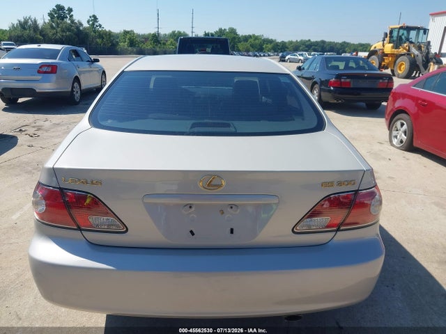 Продаж на аукціоні авто 2002 Lexus Es 300, vin: JTHBF30G820045775, номер лоту: 45562530