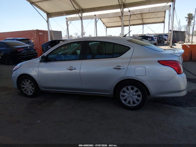 3N1CN7AP5KL850072 Nissan Versa 1.6 Sv
