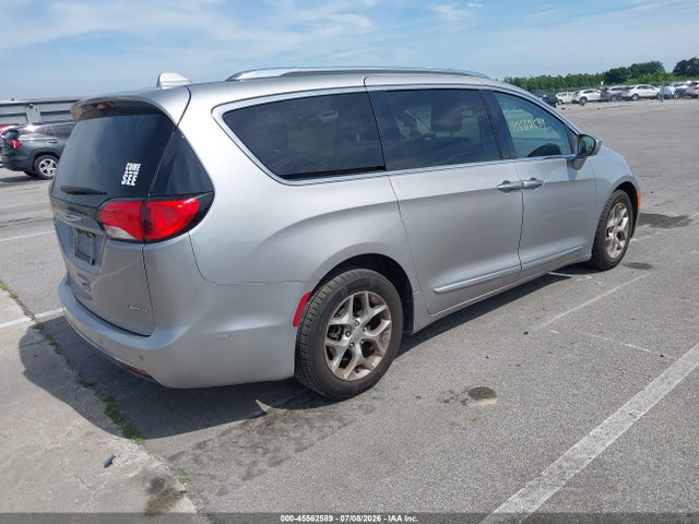 2C4RC1GGXJR226352 Chrysler Pacifica Limited