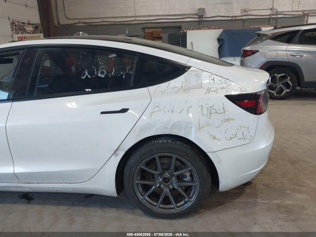 Продажа на аукционе авто 2022 Tesla Model 3 Long Range Dual Motor All-wheel Drive, vin: 5YJ3E1EB7NF183341, номер лота: 45562595