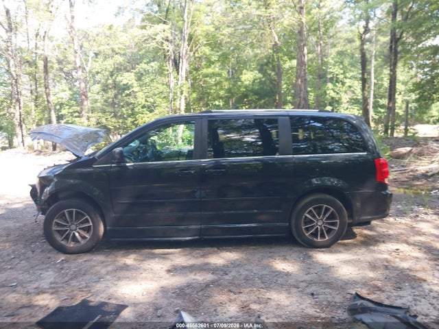 Продажа на аукционе авто 2017 Dodge Grand Caravan Sxt, vin: 2C4RDGCG1HR589560, номер лота: 45562601