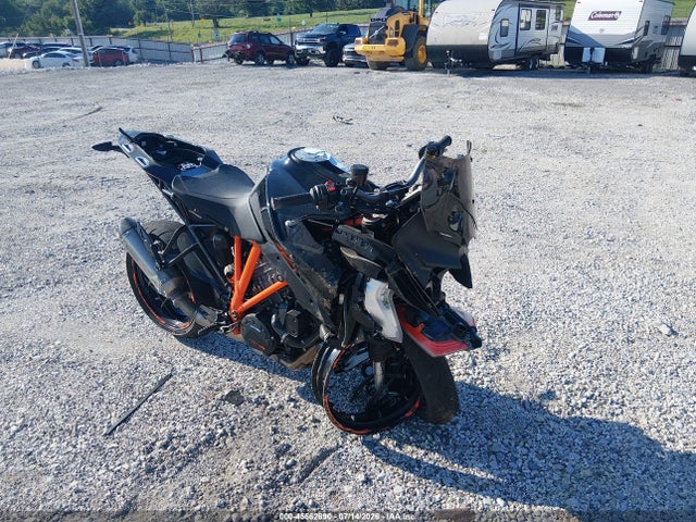2020 VBKV69409LM923835 main image