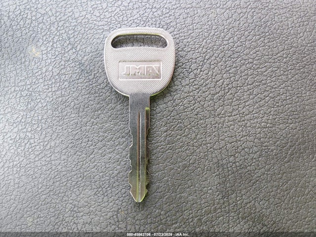 2002 Chevrolet Tahoe Lt მანქანა იყიდება აუქციონზე, vin: 1GNEC13Z92R149106, აუქციონის ნომერი: 45562706