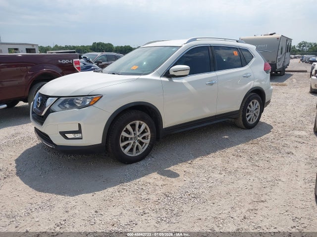 Nissan ROGUE SV 2017 JN8AT2MT3HW144974 Image 2