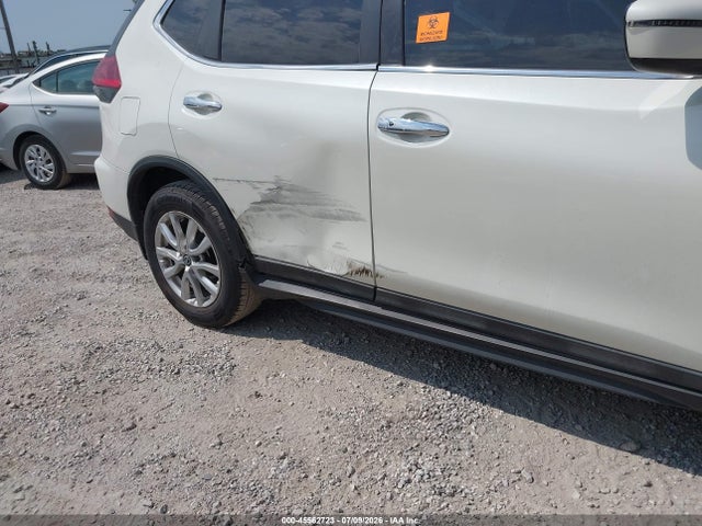 Nissan ROGUE SV 2017 JN8AT2MT3HW144974 Image 6