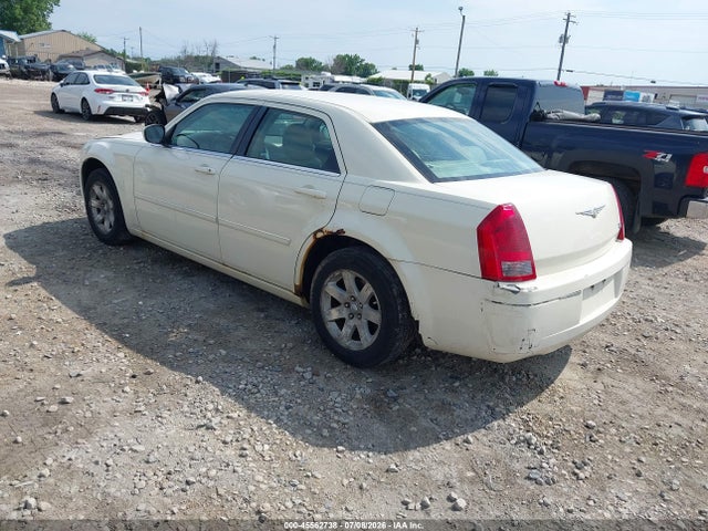 2007 Chrysler 300 Touring მანქანა იყიდება აუქციონზე, vin: 2C3LA53G57H766607, აუქციონის ნომერი: 45562738