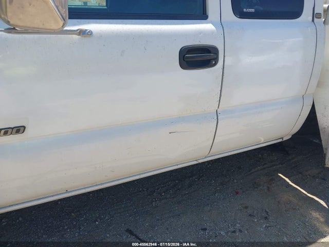 2001 Chevrolet Silverado 3500 Chassis მანქანა იყიდება აუქციონზე, vin: 1GBJC39U51F113092, აუქციონის ნომერი: 45562946