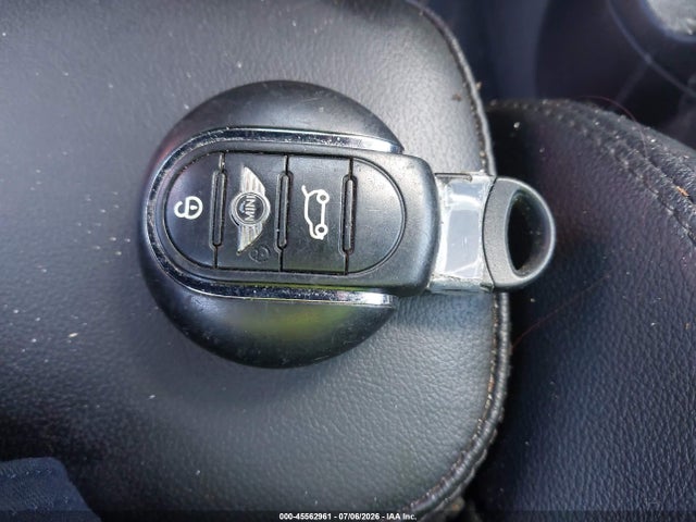 Продажа на аукционе авто 2016 Mini Hardtop Cooper S, vin: WMWXU3C5XG2D27631, номер лота: 45562961