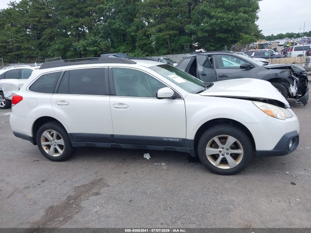 45563041 :رقم المزاد ، 4S4BRBCC6E3246567 vin ، 2014 Subaru Outback 2.5i Premium مزاد بيع