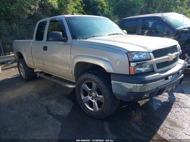 45563057 :رقم المزاد ، 1GCEK19B75E331839 vin ، 2005 Chevrolet Silverado 1500 Z71 مزاد بيع