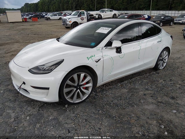 Tesla Model 3 Long Range/performance 2018 5YJ3E1EB2JF072643 Image 2
