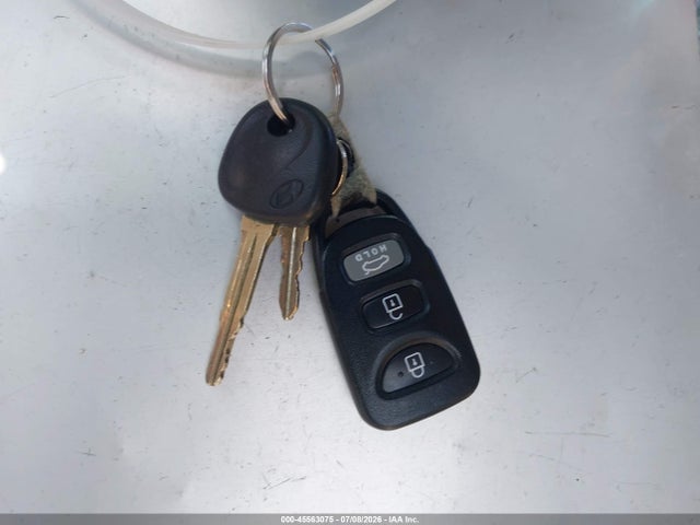Продажа на аукционе авто 2013 Hyundai Elantra Gls, vin: KMHDH4AE8DU492654, номер лота: 45563075