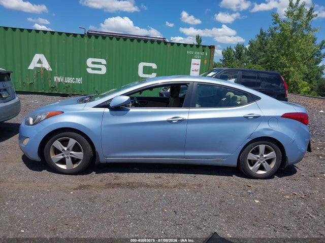 Продажа на аукционе авто 2013 Hyundai Elantra Gls, vin: KMHDH4AE8DU492654, номер лота: 45563075