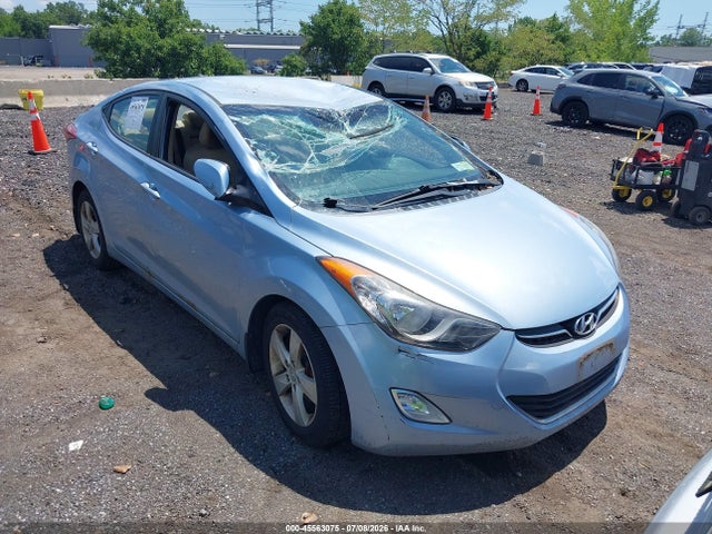 Продажа на аукционе авто 2013 Hyundai Elantra Gls, vin: KMHDH4AE8DU492654, номер лота: 45563075