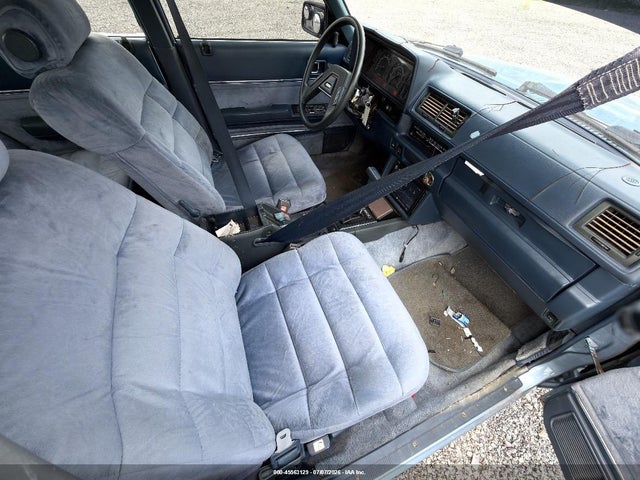 1982 Toyota Cressida Luxury მანქანა იყიდება აუქციონზე, vin: JT2MX62E8C0029459, აუქციონის ნომერი: 45563129