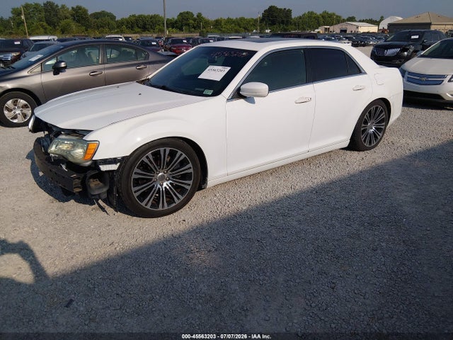 45563203 :رقم المزاد ، 2C3CCABT1DH681695 vin ، 2013 Chrysler 300 300s مزاد بيع