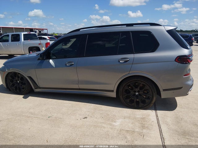 BMW X7 M60i 2025 5UX33EM07S9X31369 Image 14
