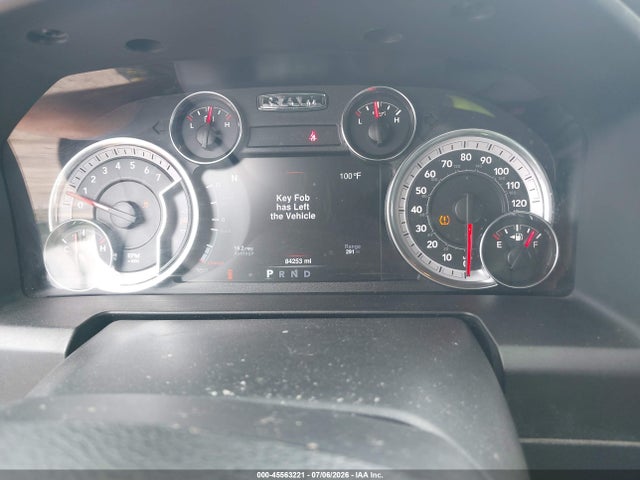 45563221 :رقم المزاد ، 1C6RR7GG5MS538798 vin ، 2021 Ram 1500 Classic مزاد بيع