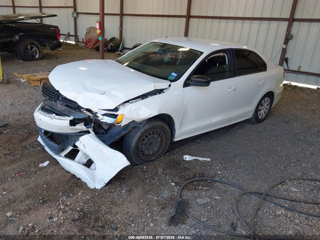 Volkswagen Jetta 2.0l S 2014 3VW2K7AJ3EM353000 Image 2