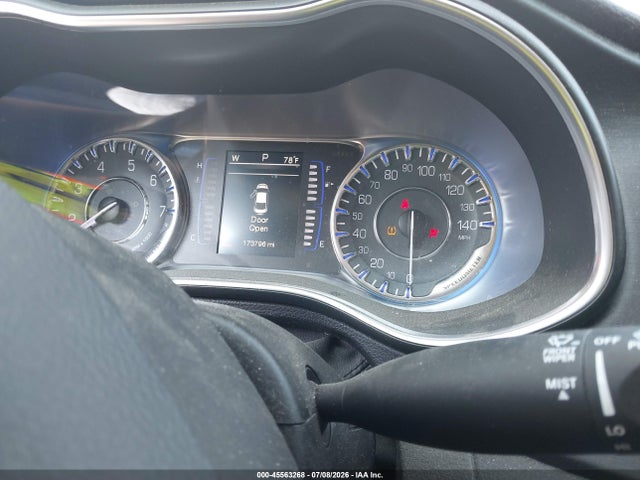 Aukcja sprzedaży 2015 Chrysler 200 Limited, vin: 1C3CCCAB6FN641336, numer aukcji: 45563268