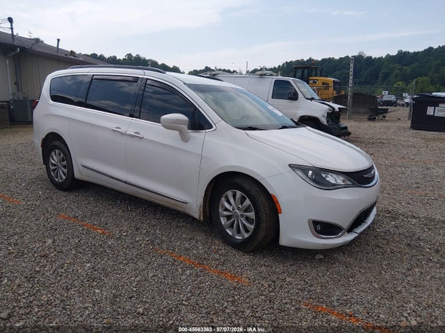 Aukcja sprzedaży 2017 Chrysler Pacifica Touring-l, vin: 2C4RC1BG1HR733724, numer aukcji: 45563363