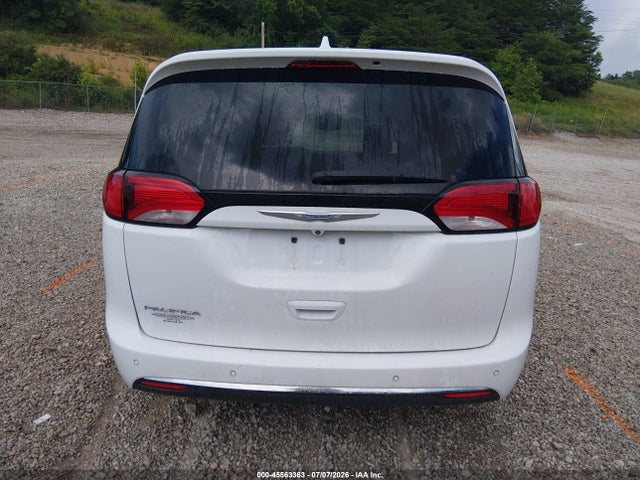 Aukcja sprzedaży 2017 Chrysler Pacifica Touring-l, vin: 2C4RC1BG1HR733724, numer aukcji: 45563363
