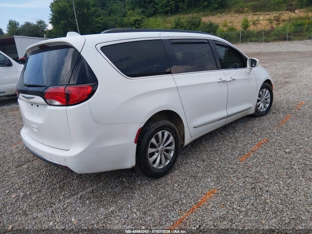 Aukcja sprzedaży 2017 Chrysler Pacifica Touring-l, vin: 2C4RC1BG1HR733724, numer aukcji: 45563363