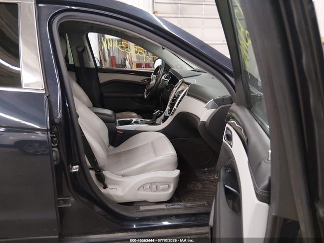 Продаж на аукціоні авто 2016 Cadillac Srx Luxury Collection, vin: 3GYFNEE35GS524110, номер лоту: 45563444