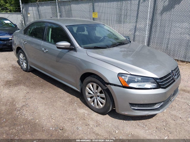 2014 Volkswagen Passat 1.8t Wolfsburg Edition მანქანა იყიდება აუქციონზე, vin: 1VWAT7A35EC080900, აუქციონის ნომერი: 45563483
