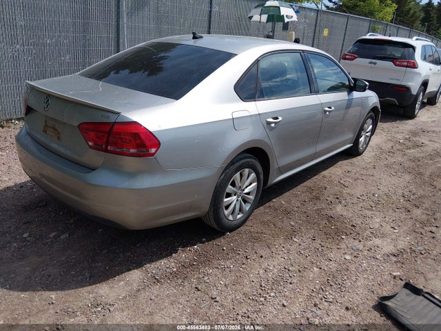 2014 Volkswagen Passat 1.8t Wolfsburg Edition მანქანა იყიდება აუქციონზე, vin: 1VWAT7A35EC080900, აუქციონის ნომერი: 45563483
