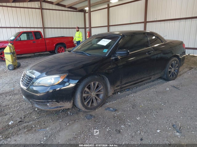 2013 Chrysler 200 S მანქანა იყიდება აუქციონზე, vin: 1C3BCBGG1DN712125, აუქციონის ნომერი: 45563522