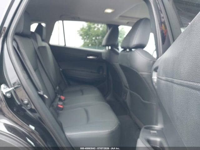 Toyota Corolla Cross Xle 2026 7MUDAABG1TV171409 Image 8