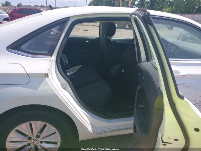 Продажа на аукционе авто 2019 Volkswagen Jetta 1.4t R-line/1.4t S/1.4t Se, vin: 3VWC57BU9KM020641, номер лота: 45563545