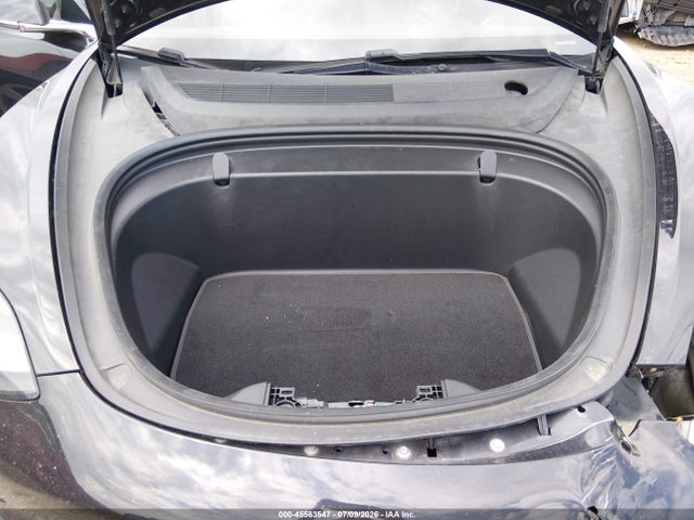 2018 Tesla Model 3 Long Range/performance მანქანა იყიდება აუქციონზე, vin: 5YJ3E1EB4JF098242, აუქციონის ნომერი: 45563547