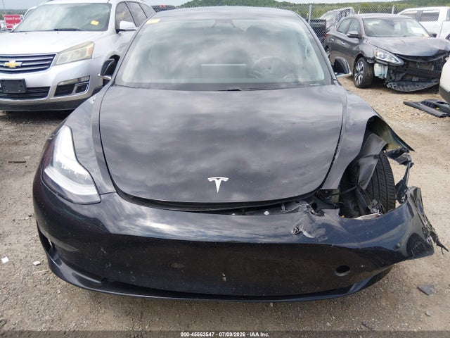 2018 Tesla Model 3 Long Range/performance მანქანა იყიდება აუქციონზე, vin: 5YJ3E1EB4JF098242, აუქციონის ნომერი: 45563547