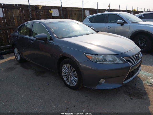 Auction sale of the 2013 Lexus Es 350, vin: JTHBK1GG3D2017766, lot number: 45563548