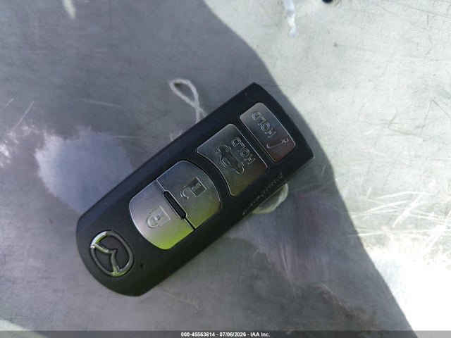 45563614 :رقم المزاد ، JM1GL1V53H1102334 vin ، 2017 Mazda Mazda6 Touring مزاد بيع