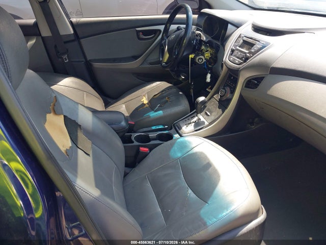 2013 Hyundai Elantra Limited მანქანა იყიდება აუქციონზე, vin: 5NPDH4AE3DH233925, აუქციონის ნომერი: 45563621