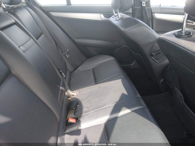 2014 Mercedes-benz C 250 Sport მანქანა იყიდება აუქციონზე, vin: WDDGF4HB0ER305629, აუქციონის ნომერი: 45563672
