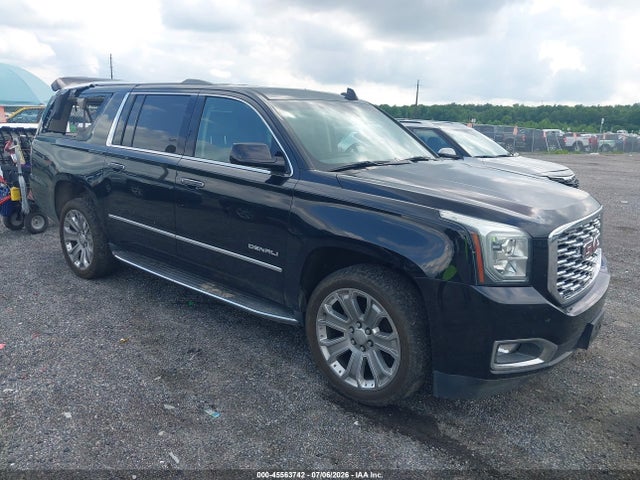 Aukcja sprzedaży 2018 Gmc Yukon Xl Denali, vin: 1GKS2HKJ6JR267961, numer aukcji: 45563742
