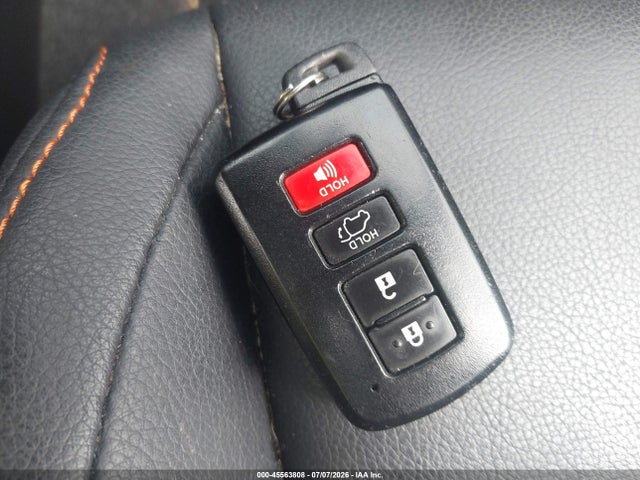 Toyota RAV4 SE 2016 JTMJFREV1GJ057260 Image 11