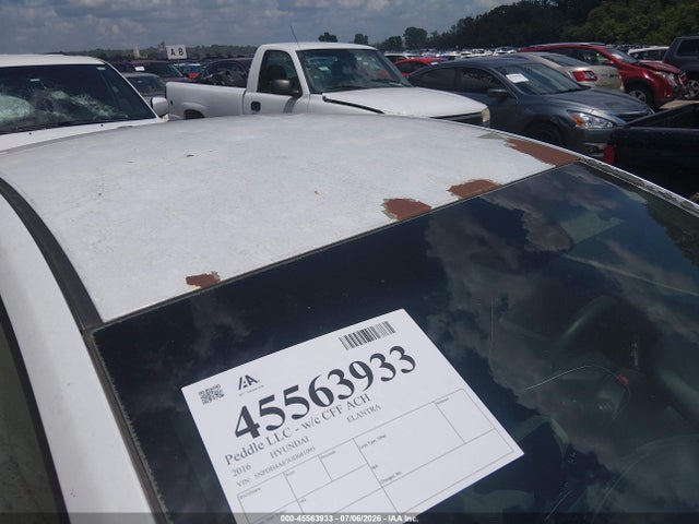 Aukcja sprzedaży 2016 Hyundai Elantra Se, vin: 5NPDH4AE7GH661095, numer aukcji: 45563933