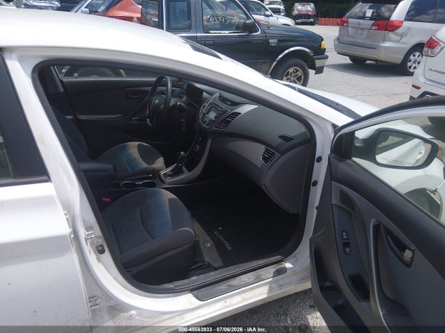 Aukcja sprzedaży 2016 Hyundai Elantra Se, vin: 5NPDH4AE7GH661095, numer aukcji: 45563933