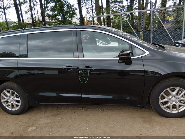 Auction sale of the 2025 Chrysler Pacifica Select, vin: 2C4RC1BG0SR585878, lot number: 45564024