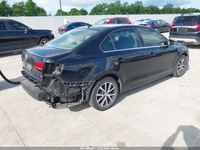 3VWDB7AJ8HM389651 Volkswagen Jetta 1.4t Se