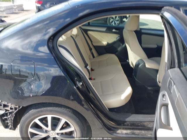 3VWDB7AJ8HM389651 Volkswagen Jetta 1.4t Se