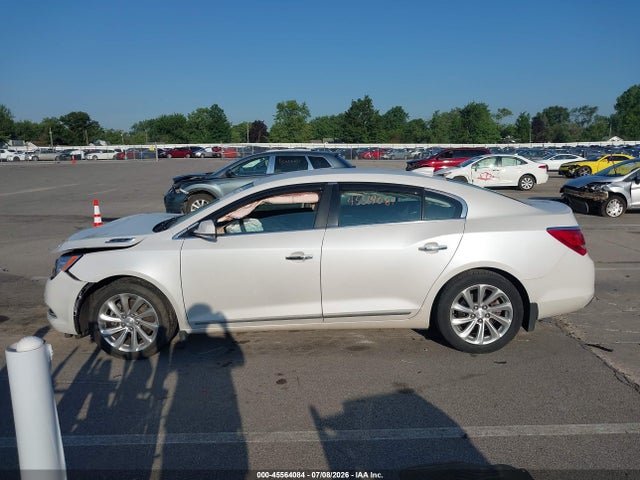 1G4GB5G3XGF118548 Buick Lacrosse Leather