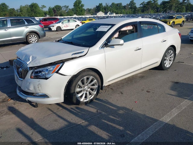 1G4GB5G3XGF118548 Buick Lacrosse Leather