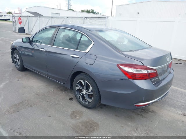 45564098 :رقم المزاد ، 1HGCR2F37HA222915 vin ، 2017 Honda Accord Lx مزاد بيع